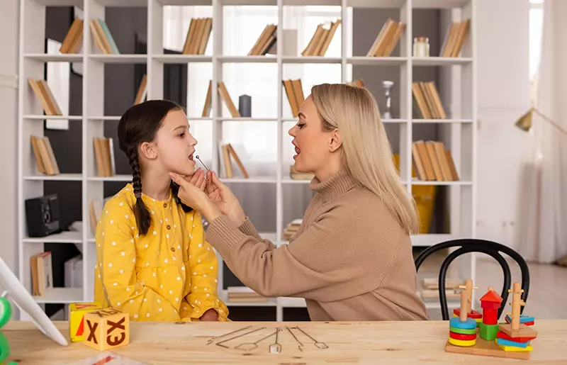 تمرینات گفتار درمانی کودکان و بزرگسالان